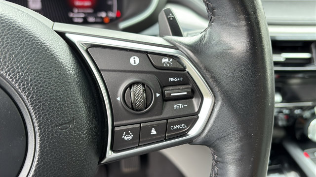 Used 2023 Acura MDX w/ Technology Package AWD/4WD image 15