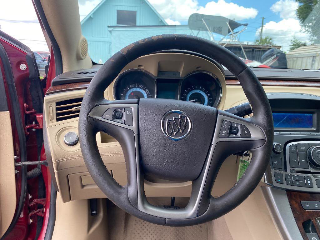 Used 2010 Buick LaCrosse CXL FWD image 25
