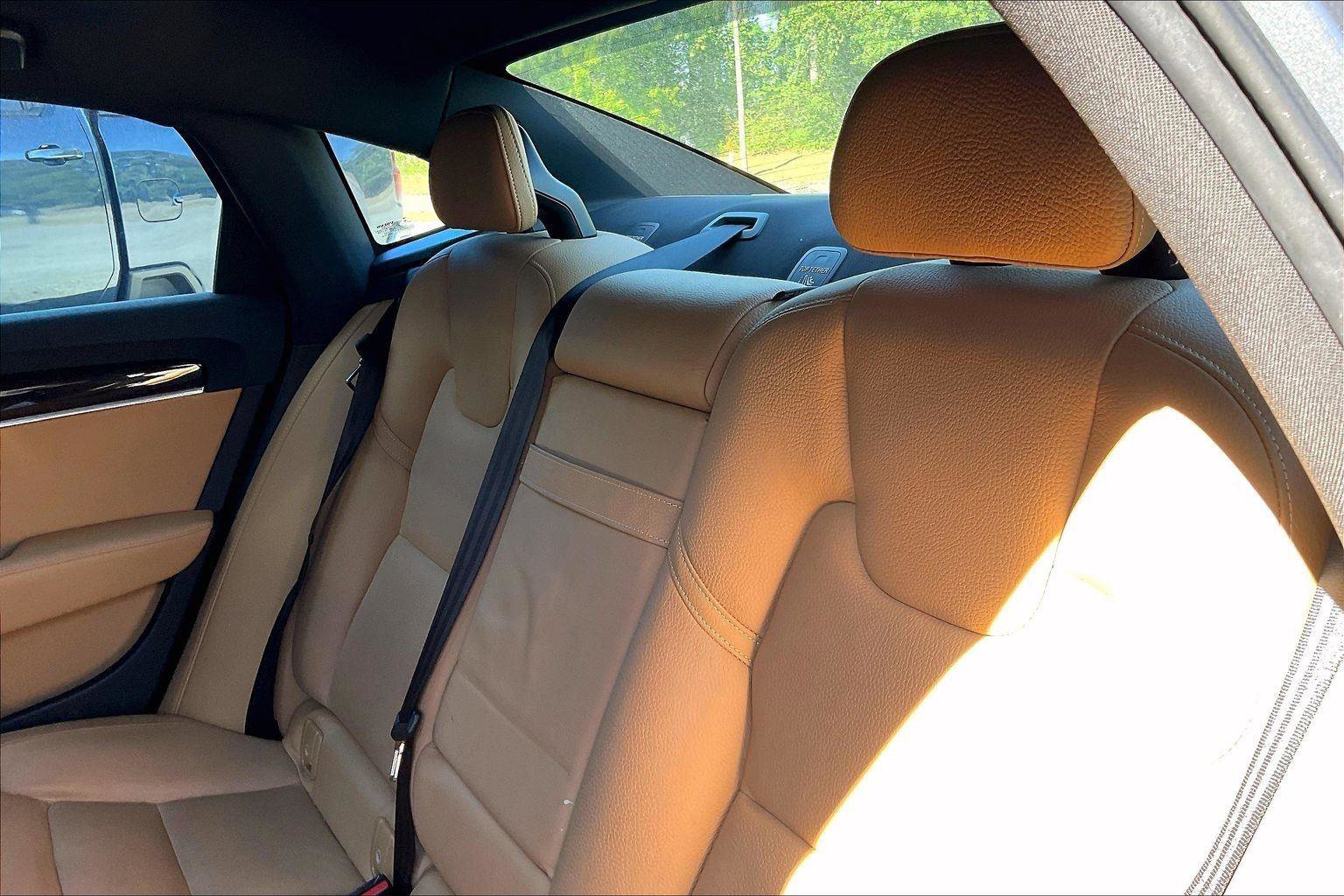 Used 2019 Volvo S90 T5 Momentum image 5