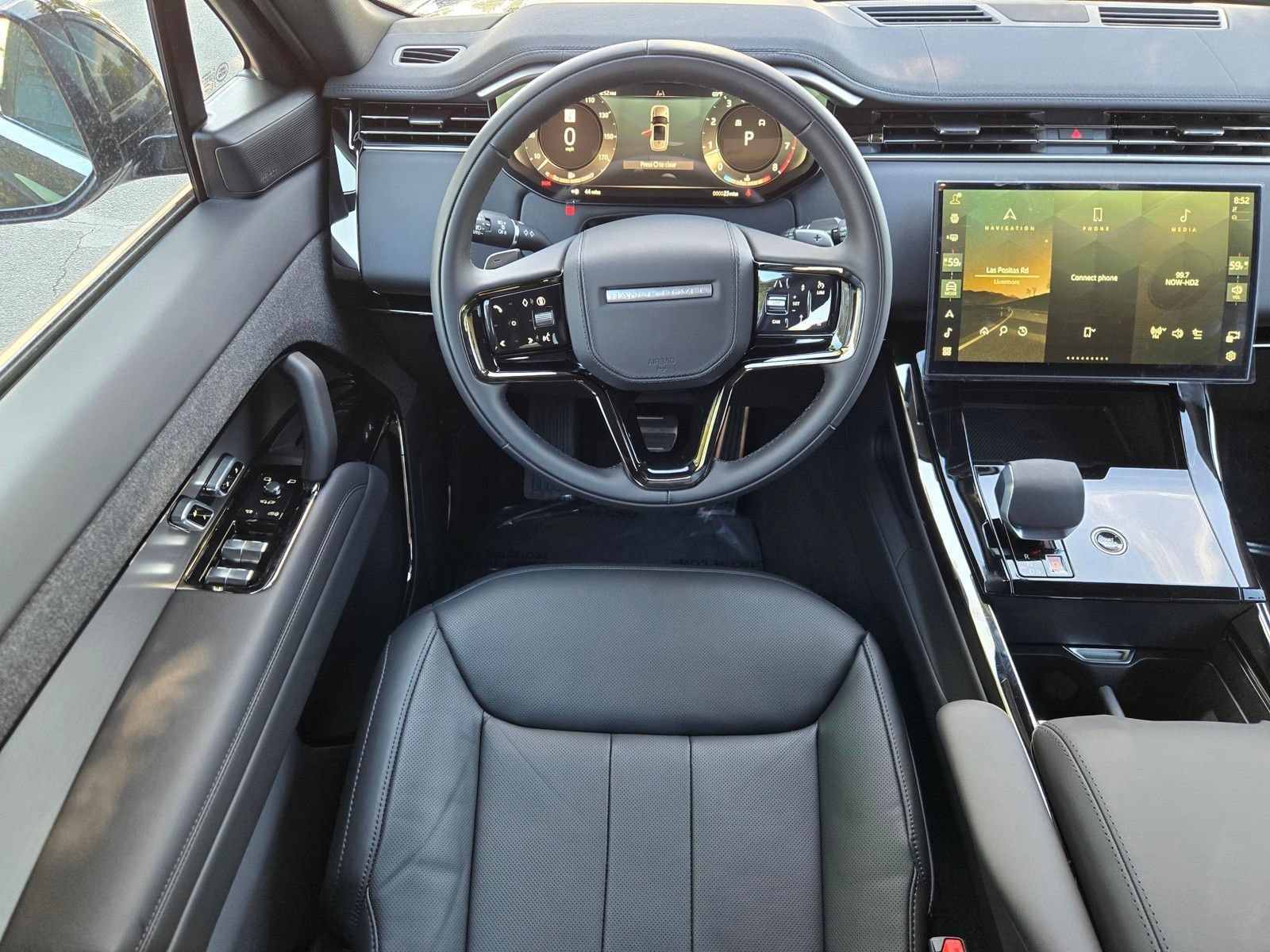 New 2026 Land Rover Range Rover Sport Dynamic SE AWD/4WD image 11
