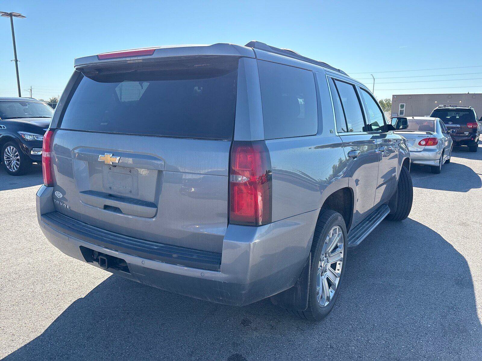 Used 2019 Chevrolet Tahoe LT AWD/4WD image 3