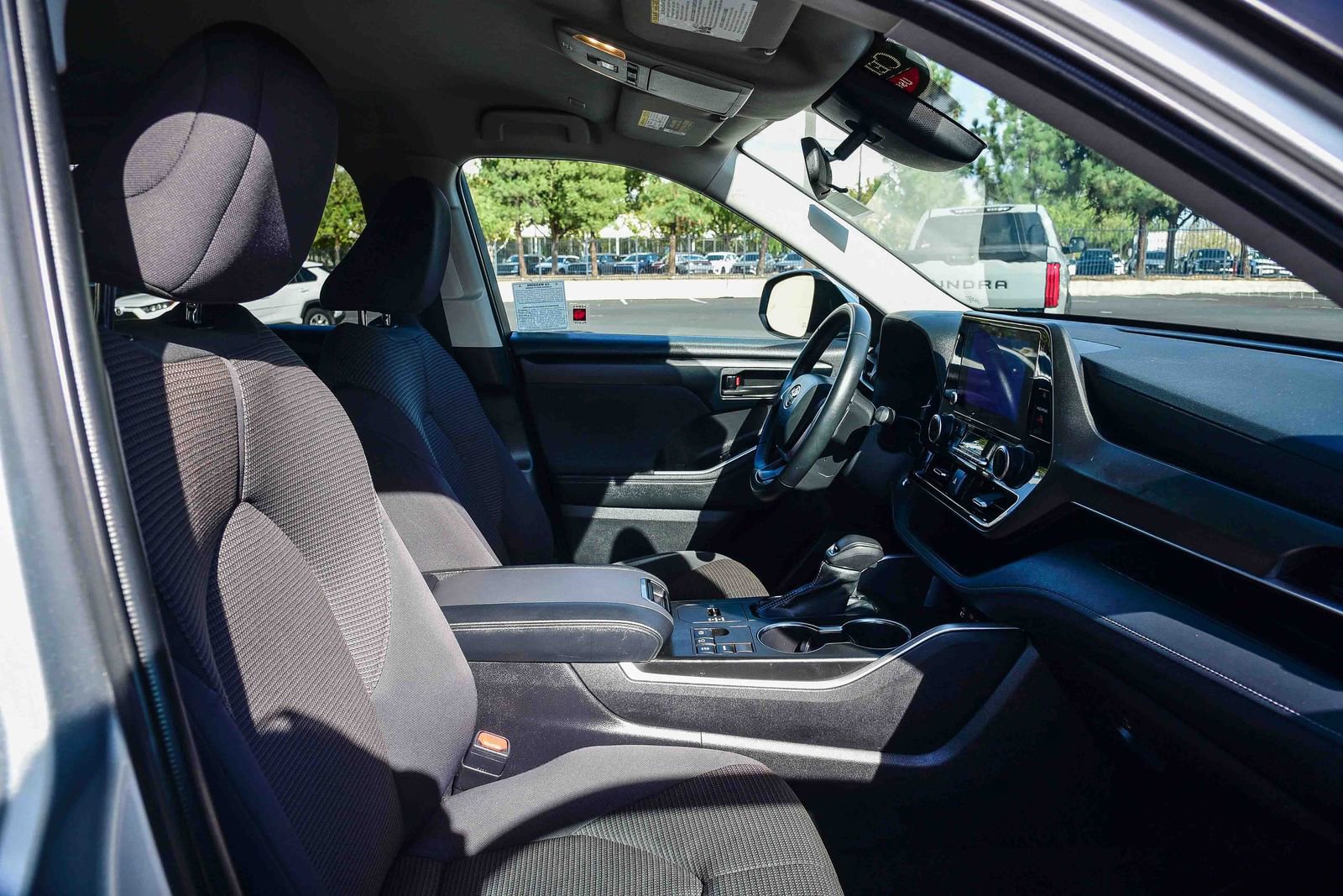 Certified 2023 Toyota Highlander LE image 20