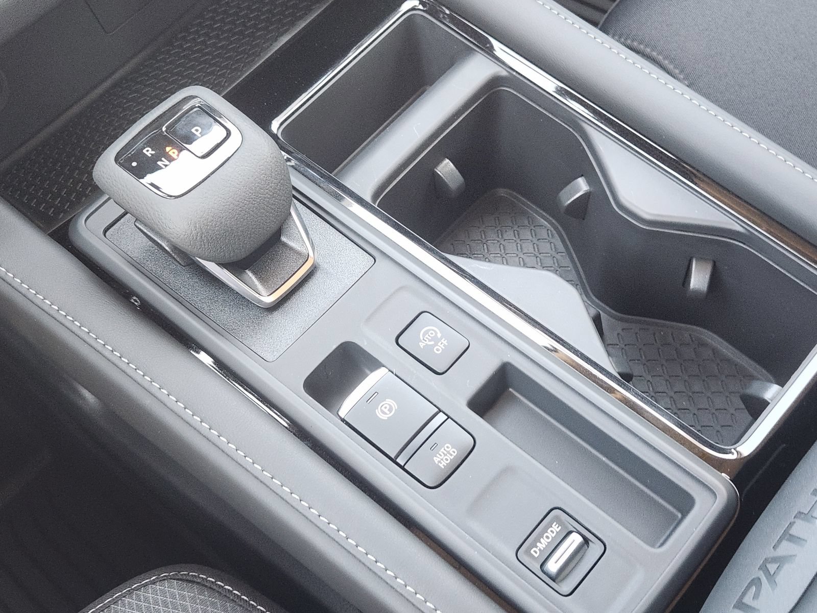 New 2026 Nissan Pathfinder SV FWD image 19
