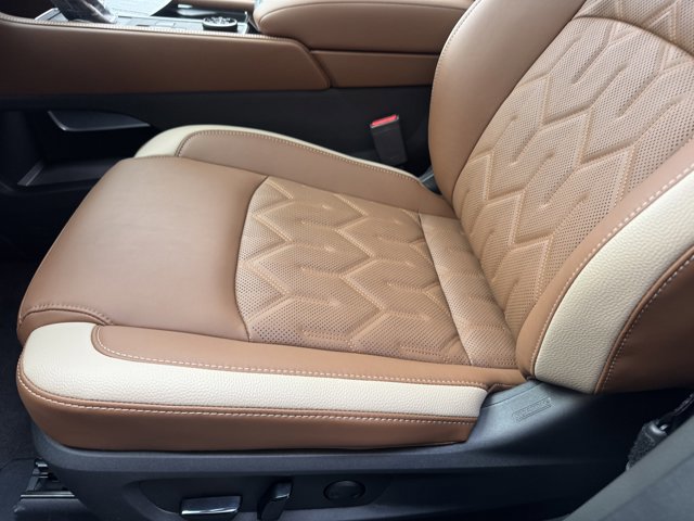 New 2026 Nissan Pathfinder Platinum AWD/4WD image 30