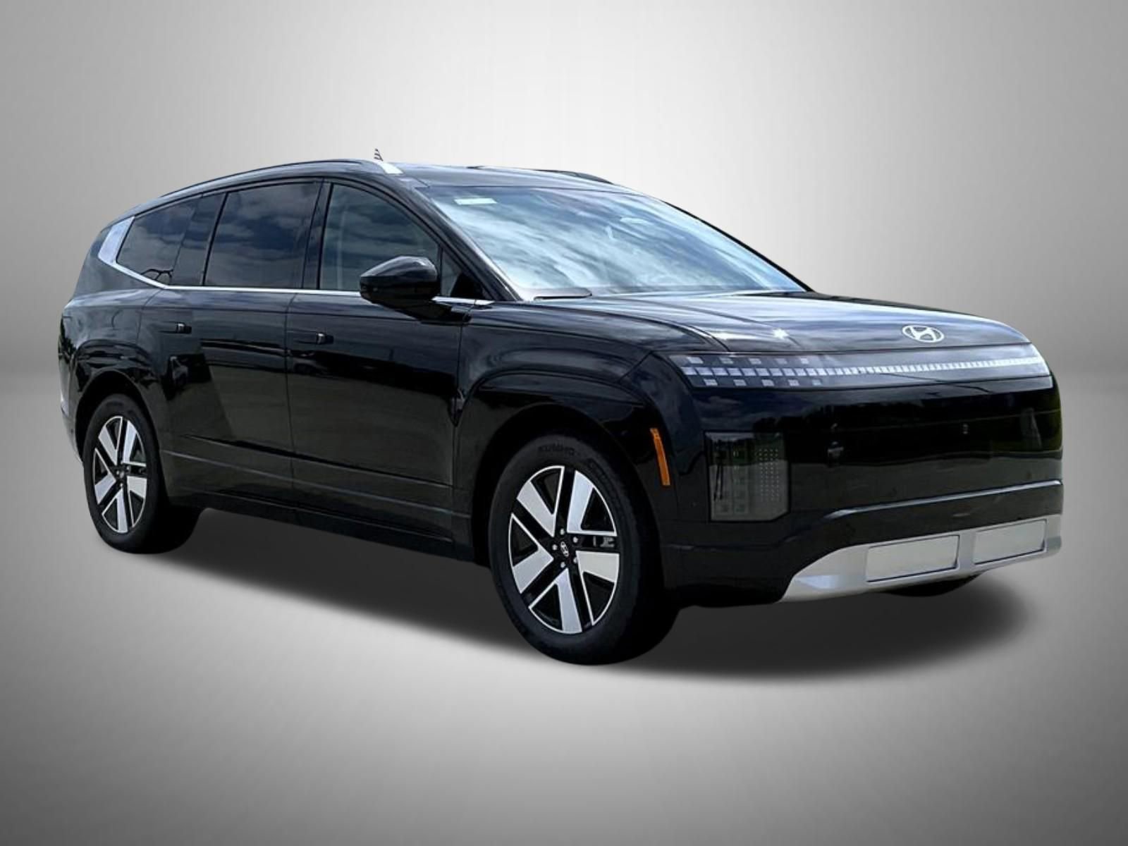 New 2026 Hyundai Ioniq 9 SEL image 3