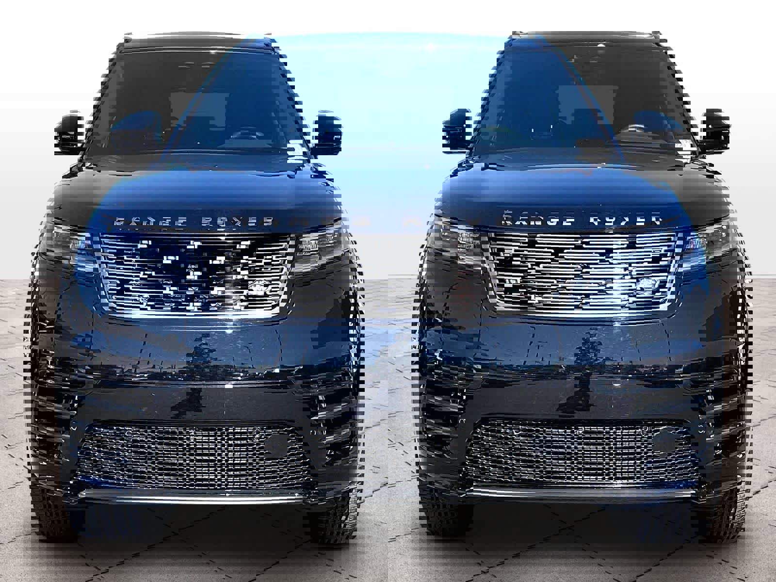 Used 2026 Land Rover Range Rover Velar Dynamic SE image 3