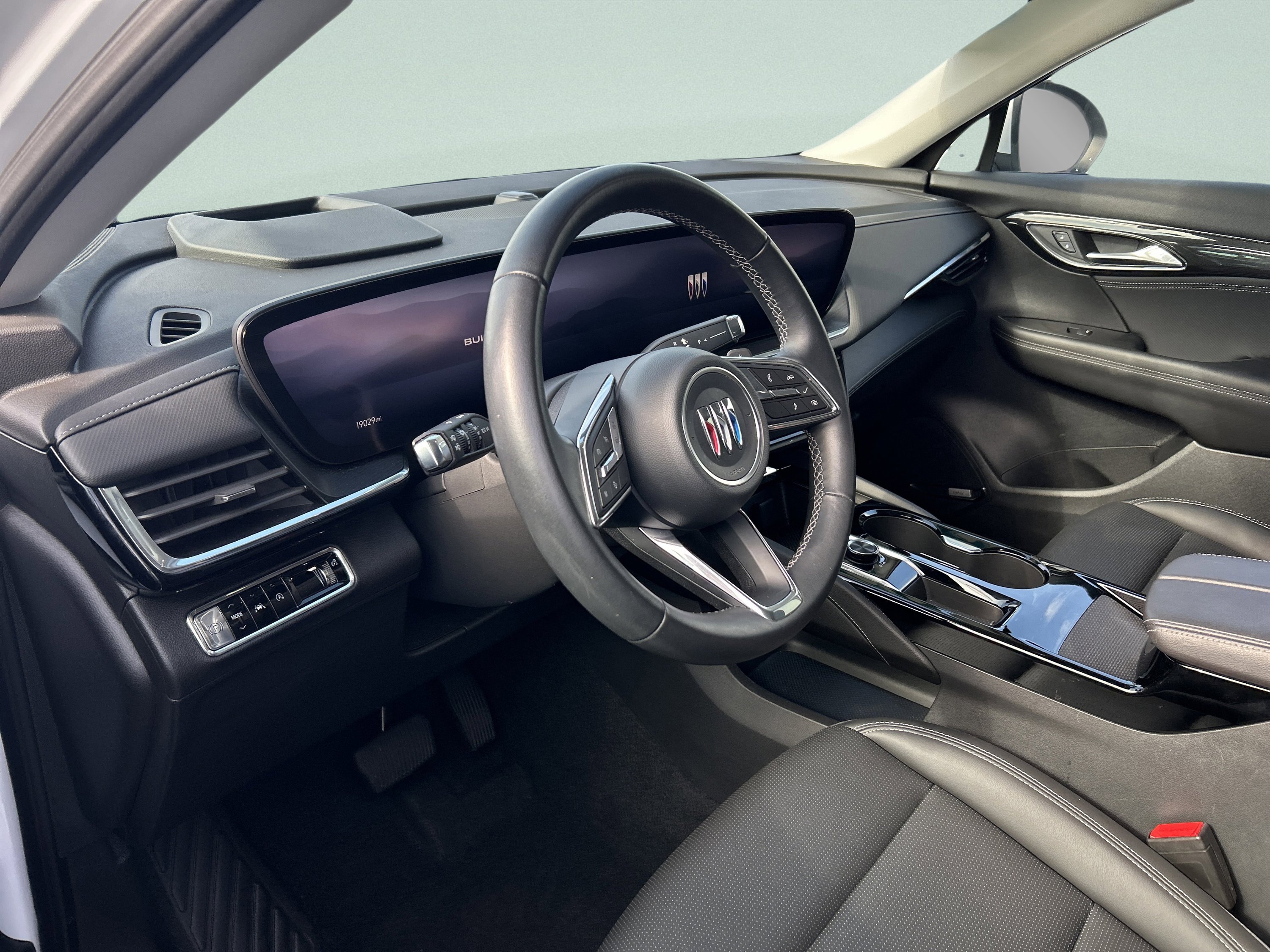 Used 2024 Buick Envision Preferred image 12