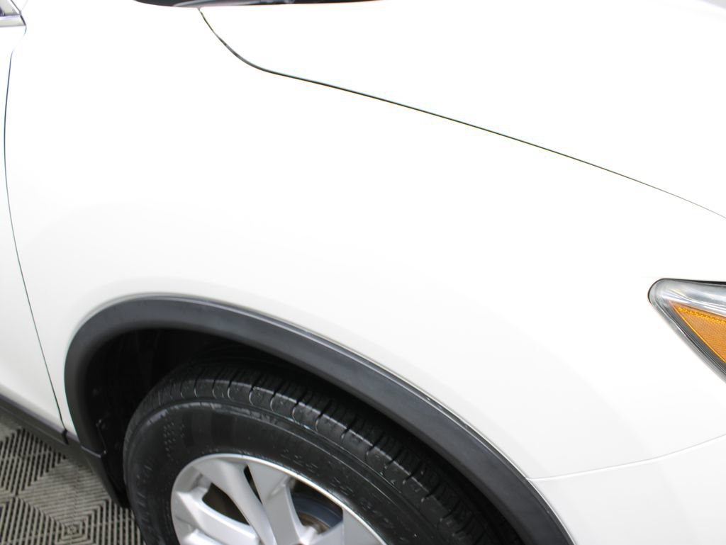 Used 2015 Nissan Rogue SV AWD/4WD image 29