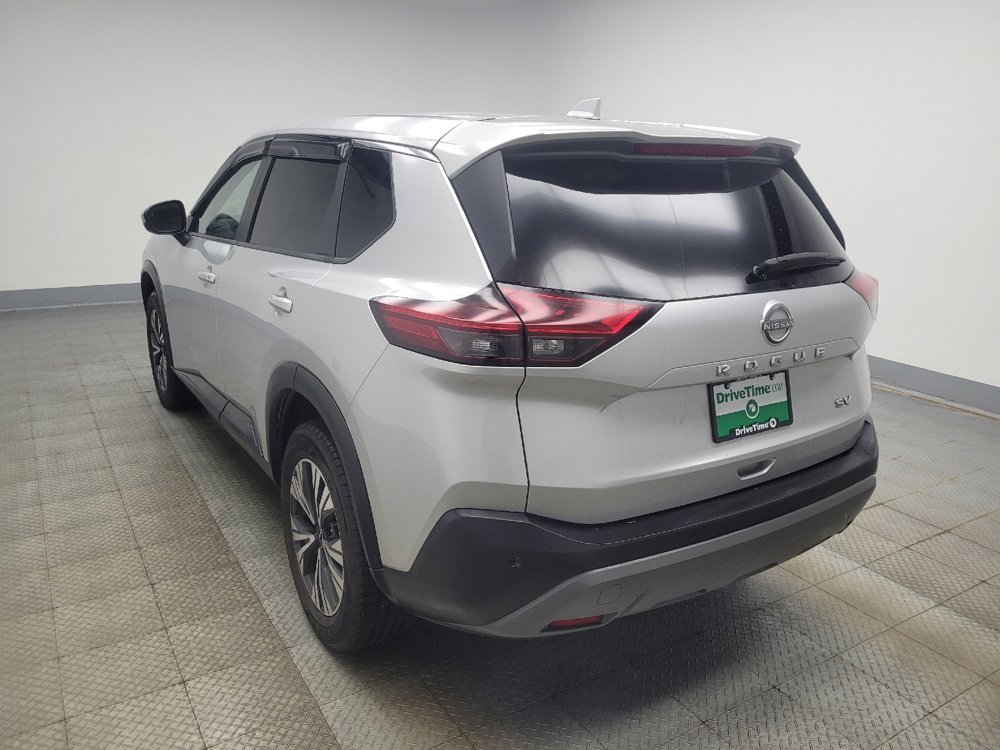 Used 2023 Nissan Rogue SV image 5