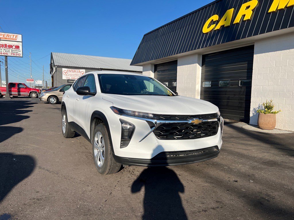 Certified 2025 Chevrolet Trax LS