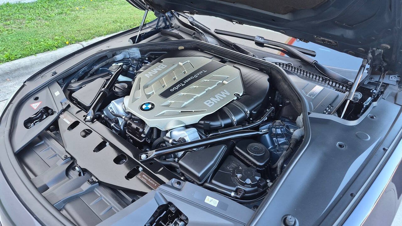 Used 2011 BMW 750Li xDrive AWD/4WD image 66