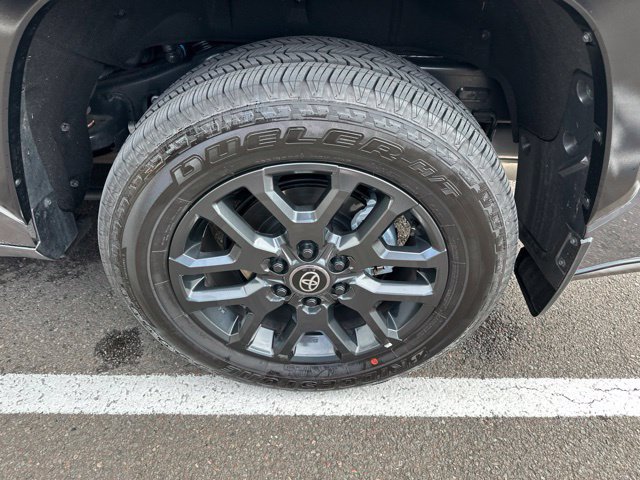 Used 2026 Toyota Sequoia Platinum AWD/4WD image 10
