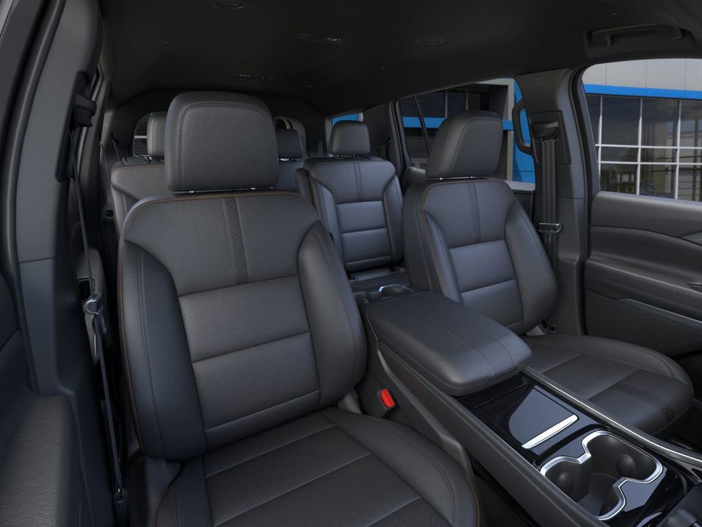 New 2025 Chevrolet Traverse High Country w/ LPO, Floor Liner Package image 17