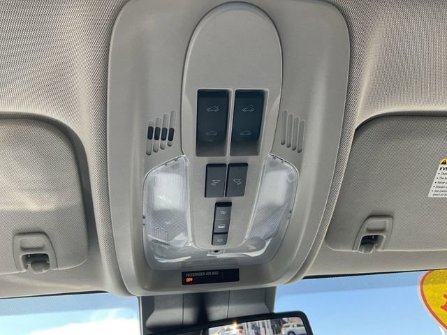 Used 2014 Chevrolet Equinox LT w/ Driver Convenience Package image 15