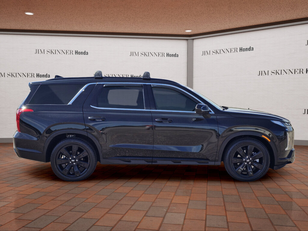 Used 2023 Hyundai Palisade XRT w/ Cargo Package FWD image 7