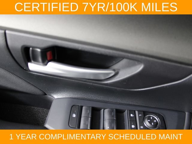 Used 2025 Toyota Grand Highlander FWD image 17