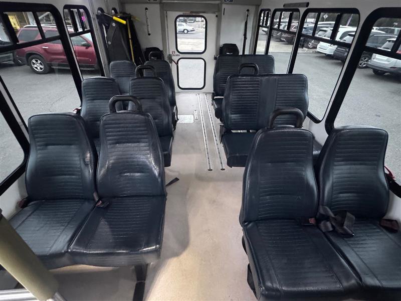Used 2014 Ford E-450 and Econoline 450 Super Duty w/ Shuttle Bus Prep Package RWD image 35