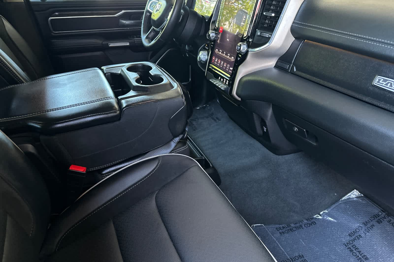 Used 2019 RAM 1500 Laramie RWD image 16
