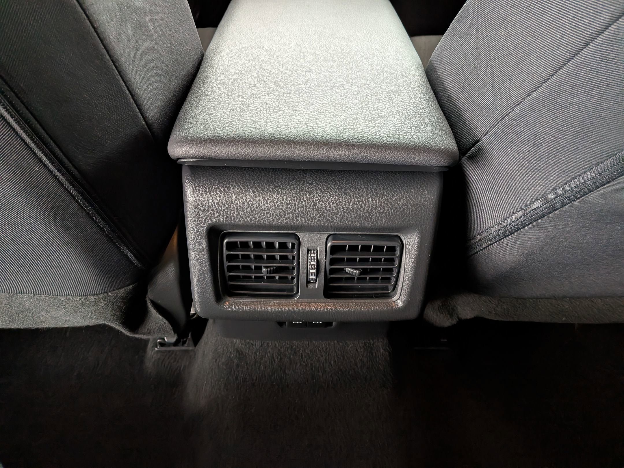 Certified 2025 Toyota Camry LE FWD image 28