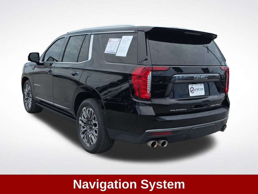 Used 2023 GMC Yukon Denali Ultimate AWD/4WD image 4