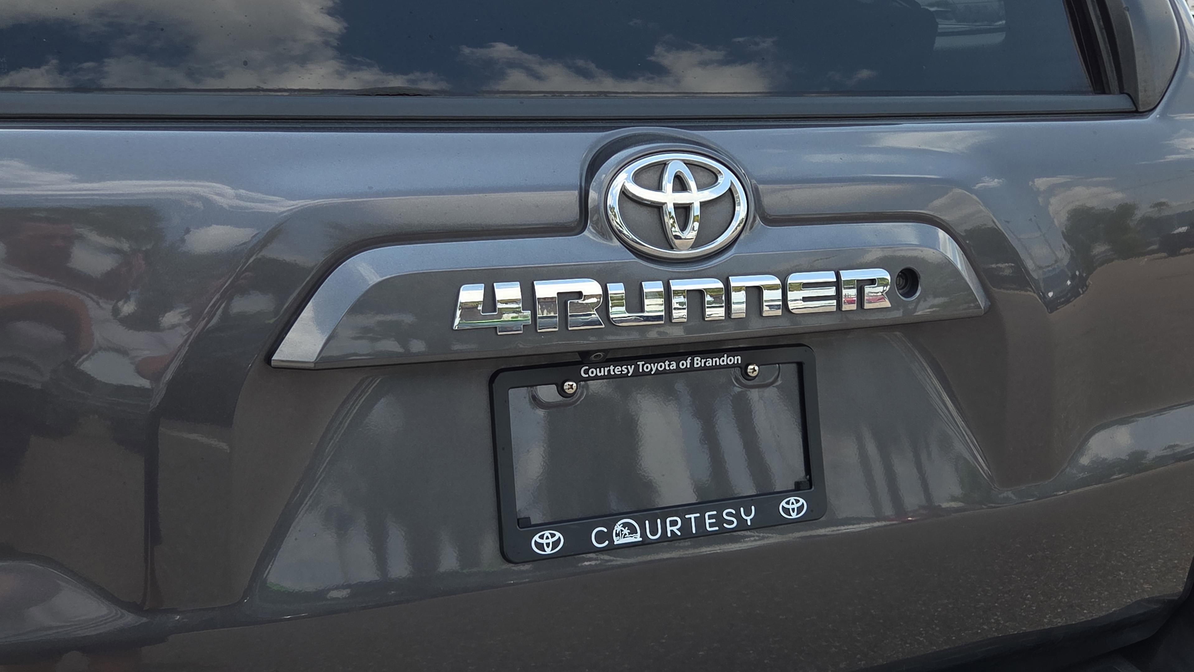Certified 2020 Toyota 4Runner SR5 image 10
