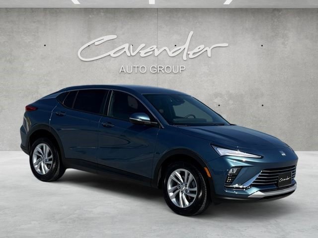 Certified 2025 Buick Envista Preferred w/ Convenience I Package image 2