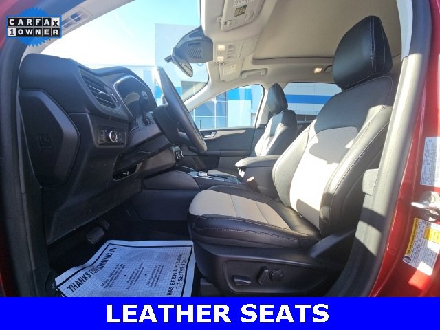 Used 2022 Ford Escape Titanium w/ Titanium Elite Package image 10