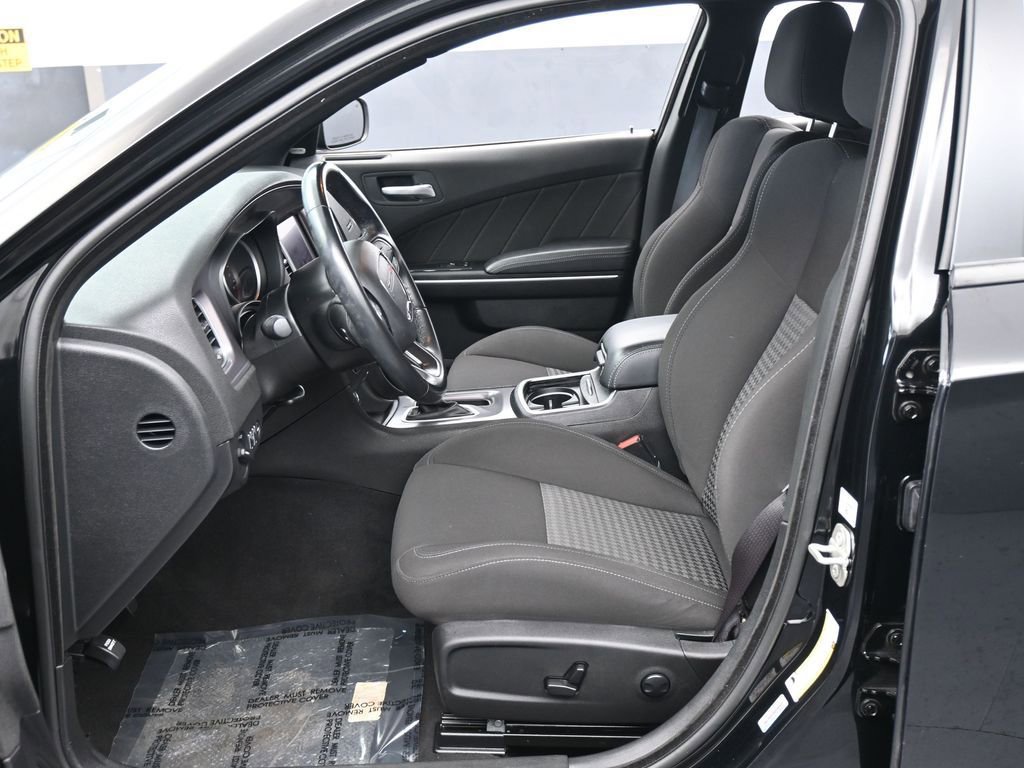 Used 2023 Dodge Charger GT w/ Technology Group image 11
