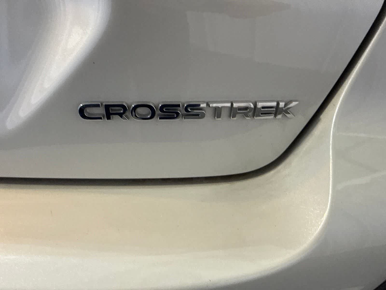 Used 2025 Subaru Crosstrek 2.5i Premium w/ Crosstrek Mirror Package AWD/4WD image 13