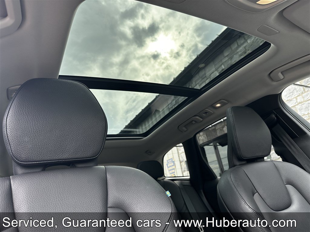 Used 2023 Volvo XC60 B5 Plus w/ Protection Package Premier AWD/4WD image 19