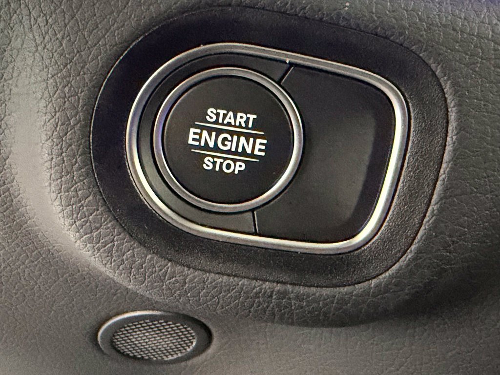 Used 2026 Mercedes-Benz GLE 450e 4MATIC image 26