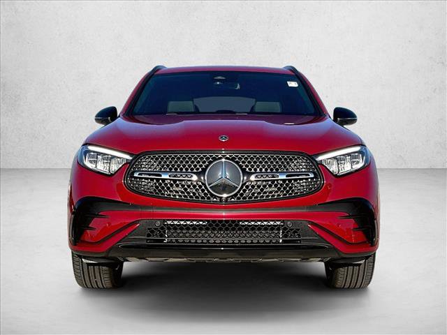 Used 2026 Mercedes-Benz GLC 300 image 3