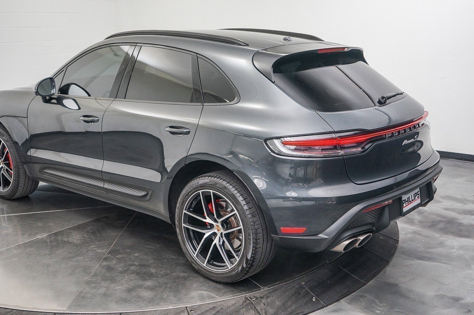 Used 2022 Porsche Macan S AWD/4WD image 10