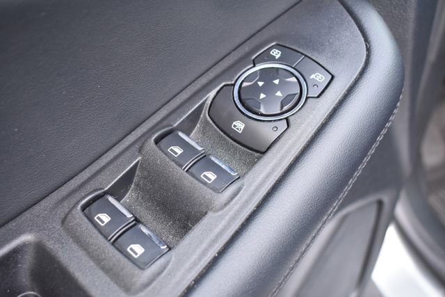 Used 2024 Ford Edge SEL w/ Convenience Package image 15