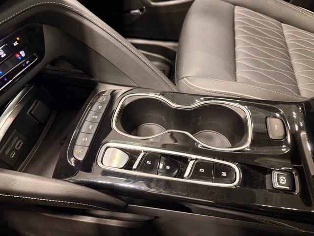 Used 2023 Buick Envision Avenir AWD/4WD image 34