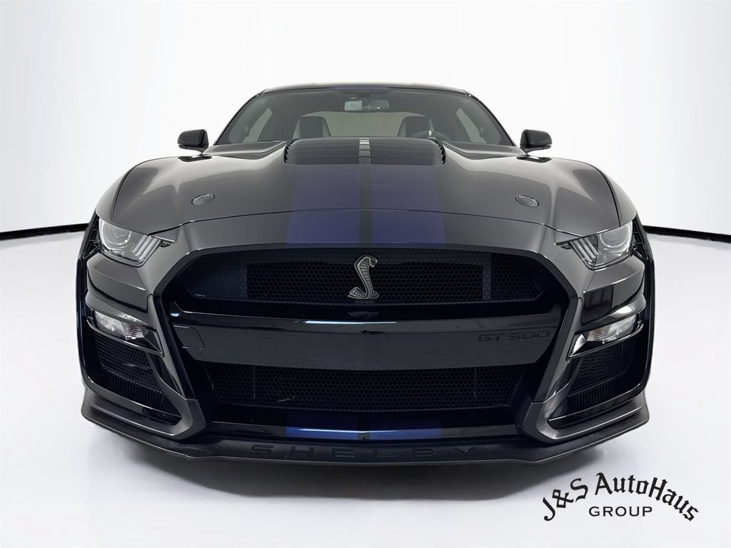 Used 2020 Ford Mustang Shelby GT500 w/ Technology Package RWD image 2