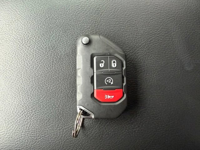 Certified 2025 Jeep Wrangler Unlimited Rubicon 392 AWD/4WD image 28