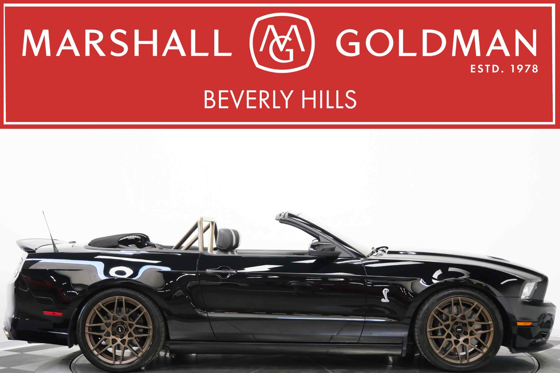 Used 2013 Ford Mustang Shelby GT500 RWD image 1