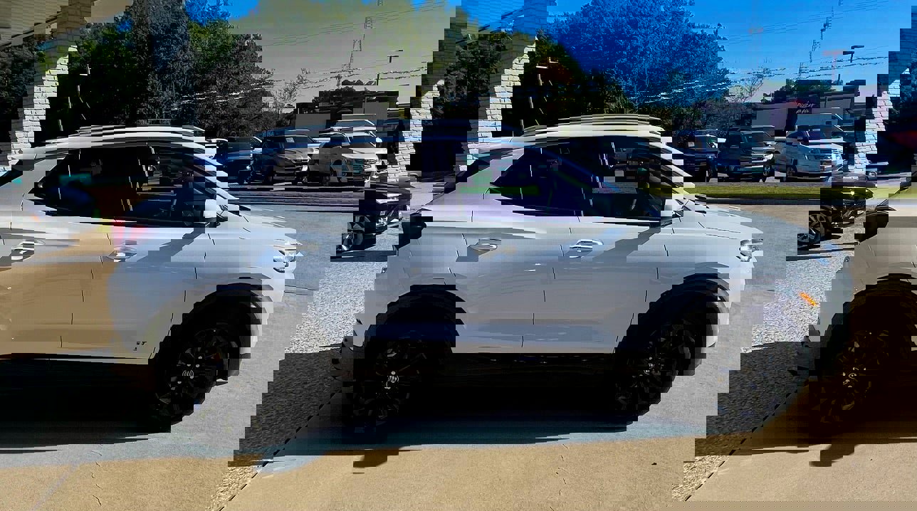 New 2026 Buick Encore GX Sport Touring image 2