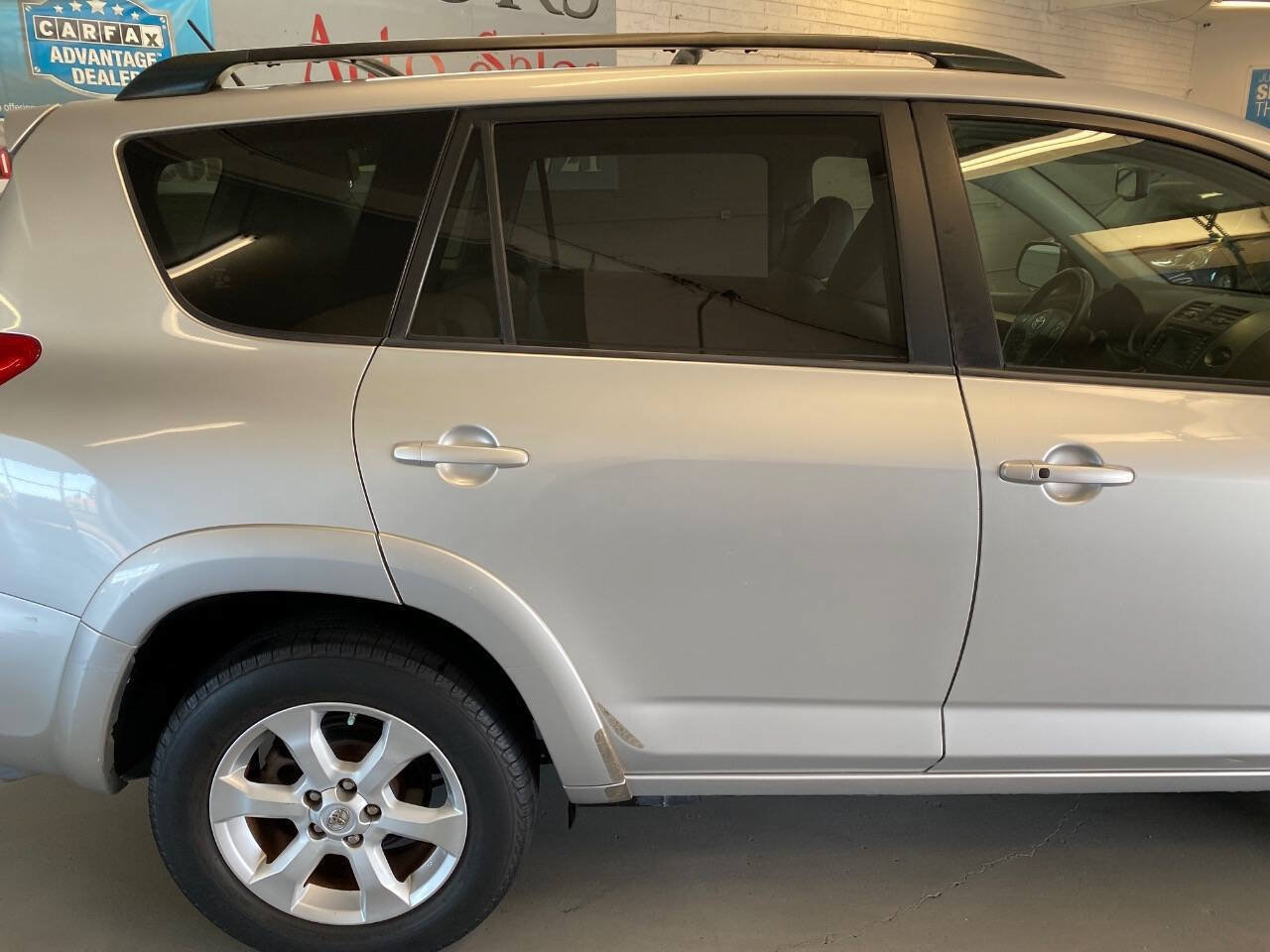 Used 2010 Toyota RAV4 Limited FWD image 16