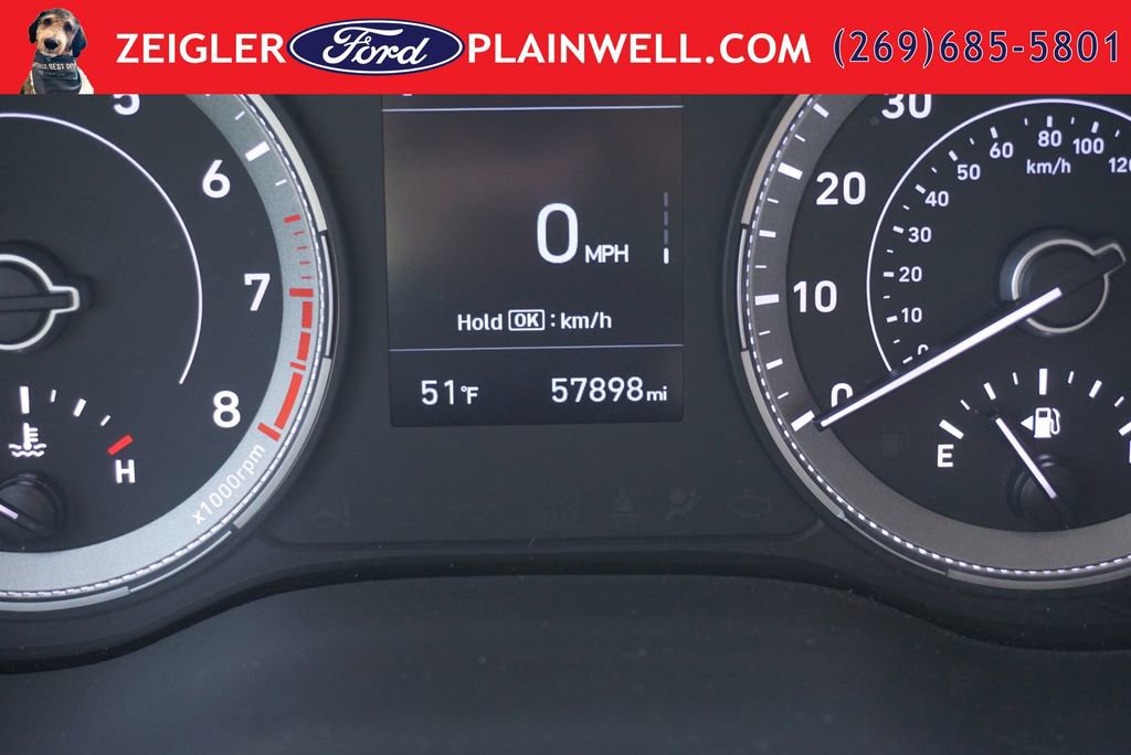 Used 2022 Hyundai Venue SEL FWD image 25