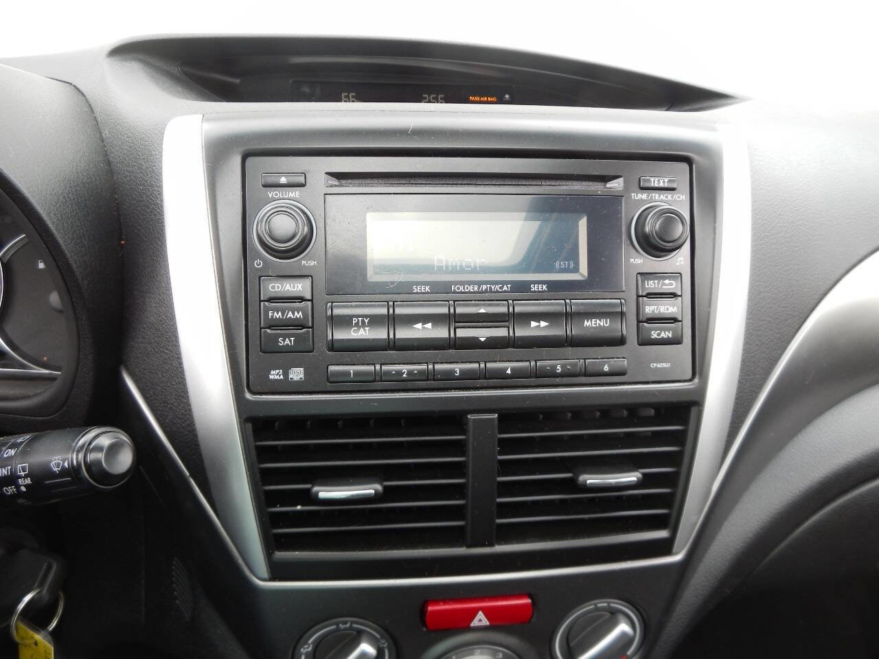 Used 2011 Subaru Forester 2.5X Premium w/ All-Weather Pkg image 39