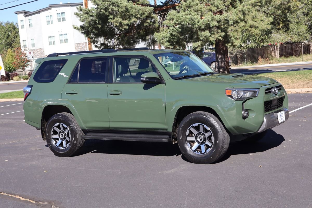 Used 2022 Toyota 4Runner TRD Off-Road Premium image 2
