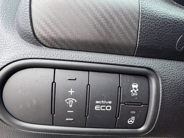 Used 2014 Kia Forte Koup SX w/ SX Premium Package image 28