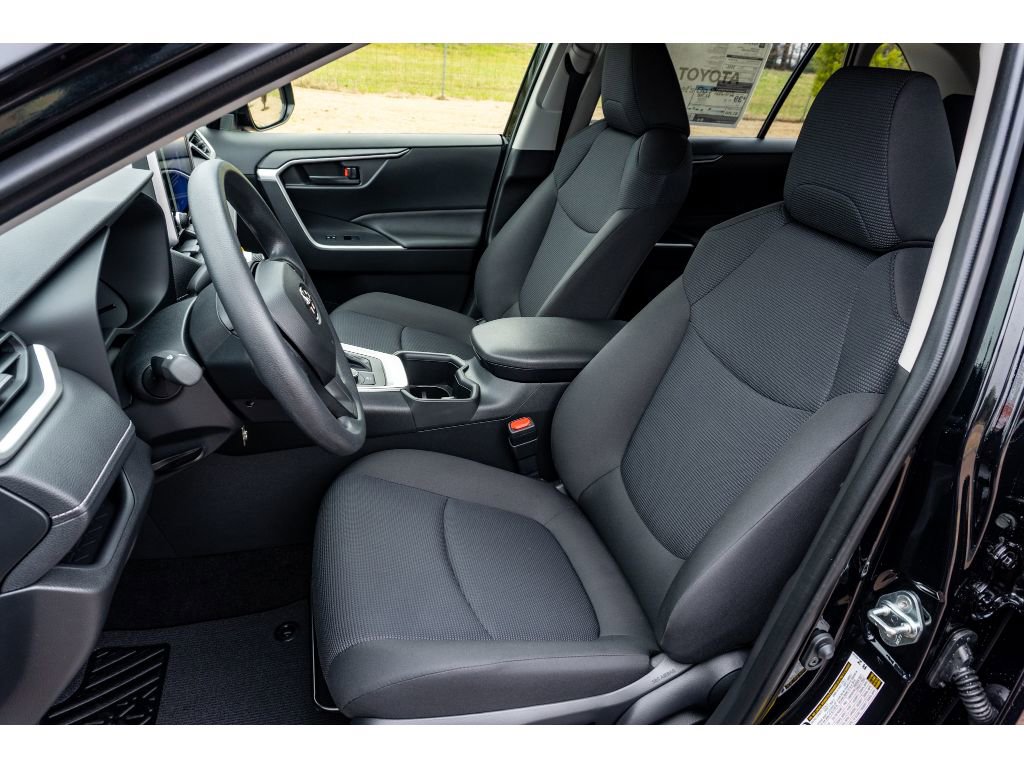 New 2025 Toyota RAV4 LE image 11