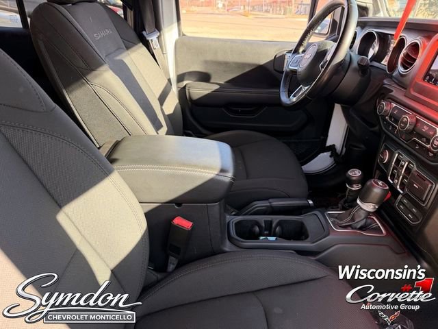 Used 2020 Jeep Wrangler Unlimited Sahara AWD/4WD image 24