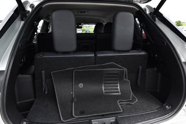 Used 2025 Mitsubishi Outlander SE AWD/4WD image 28