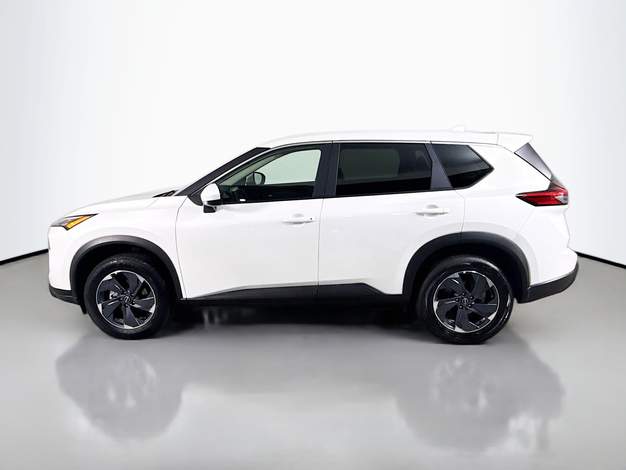 Used 2026 Nissan Rogue SV image 6