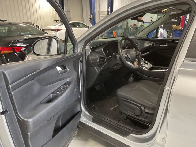 Used 2023 Hyundai Santa Fe SE w/ Cargo Package image 8