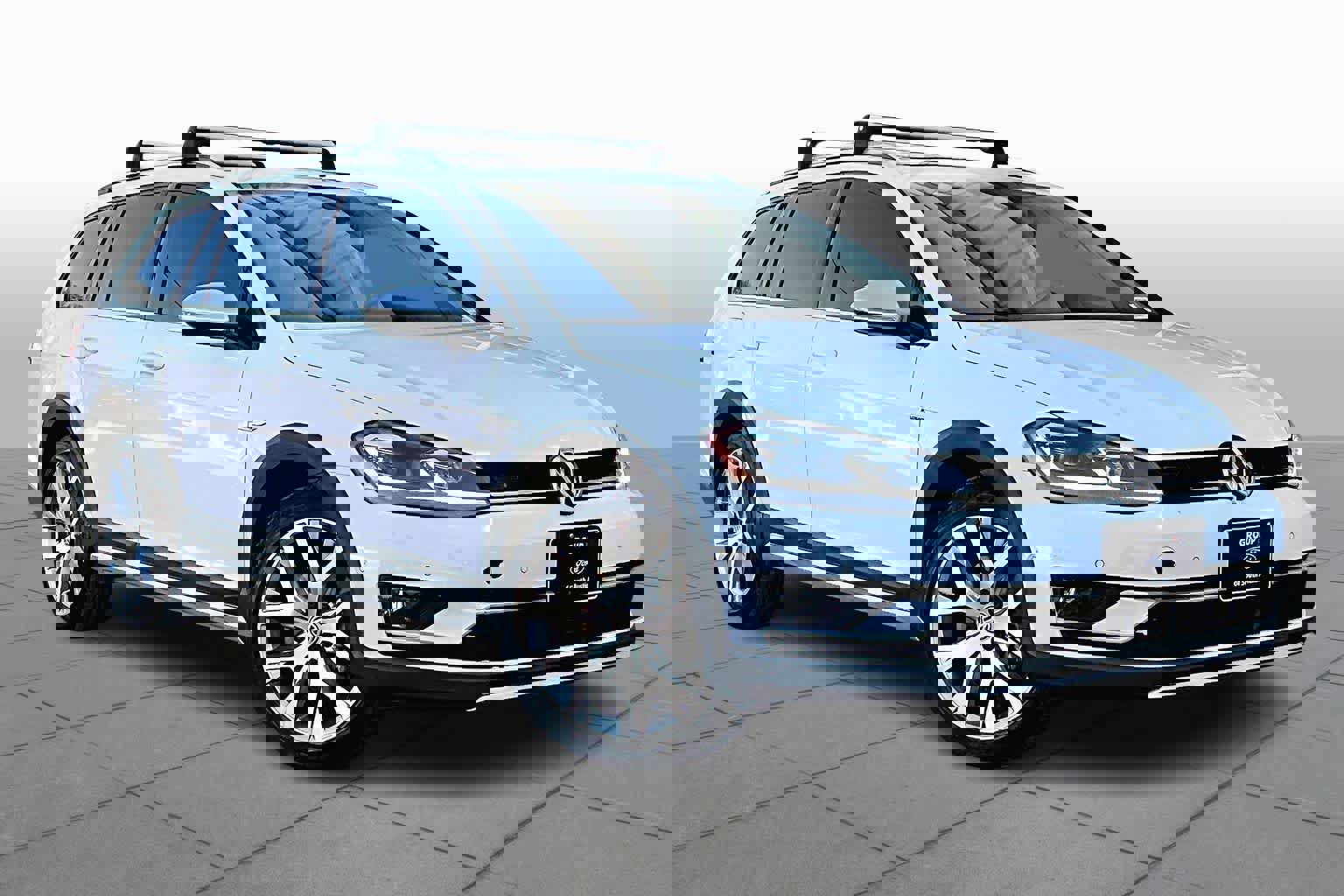 Used 2018 Volkswagen Golf Alltrack SEL image 3